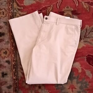 Haggar Straight Fit Men's Khaki Pants Size 40